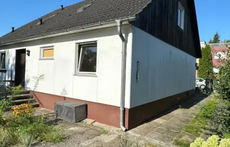sanierungsfahrplan-isfp-spandau-berlin-070 Professionelle Fassadendämmung und Einrüstung am Wohngebäude in Spandau zur Steigerung der Energieeffizienz.